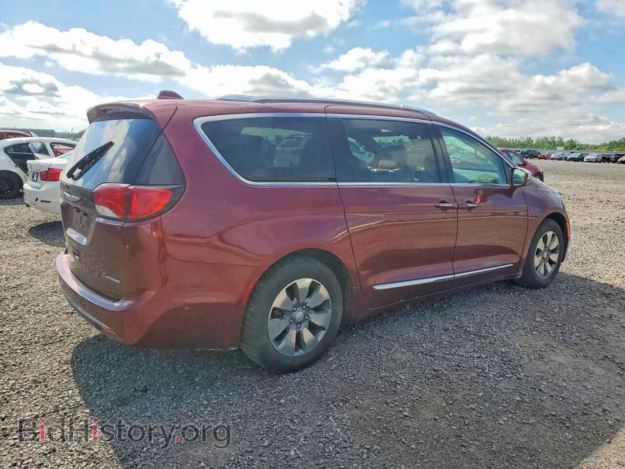 2017 CHRYSLER PACIFICA - VIN: 2C4RC1N78HR679558 - Фото 3