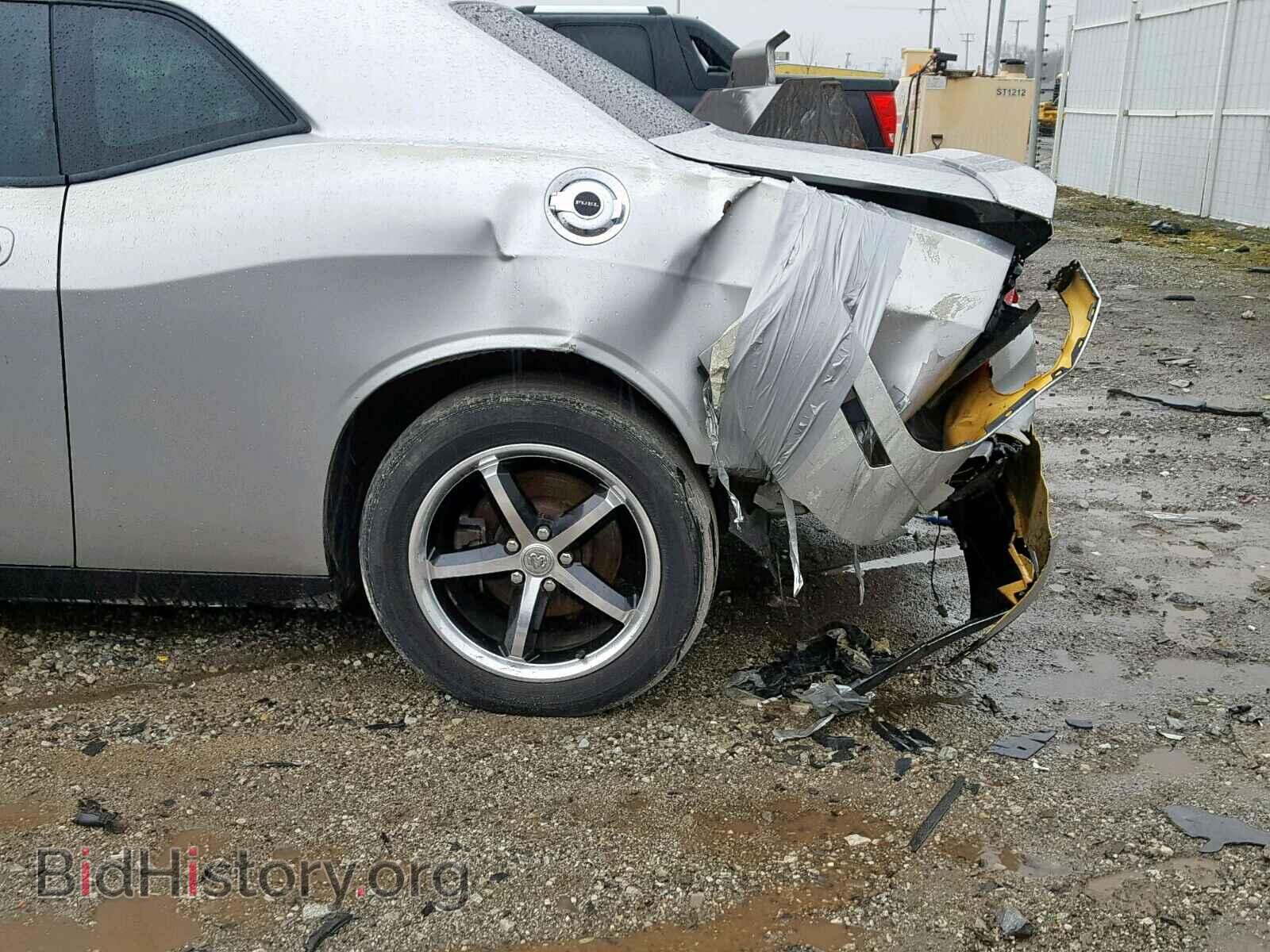 2010 DODGE CHALLENGER - VIN: 2B3CJ4DV6AH142603 - Photo 9