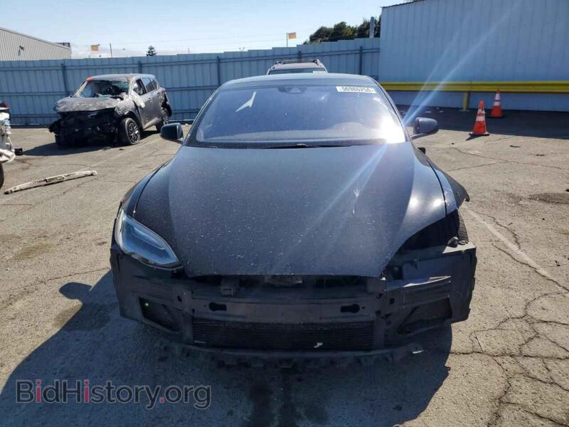 2016 Tesla MODEL S (VIN 5YJSA1E17GF160028) — photo 5 of 12