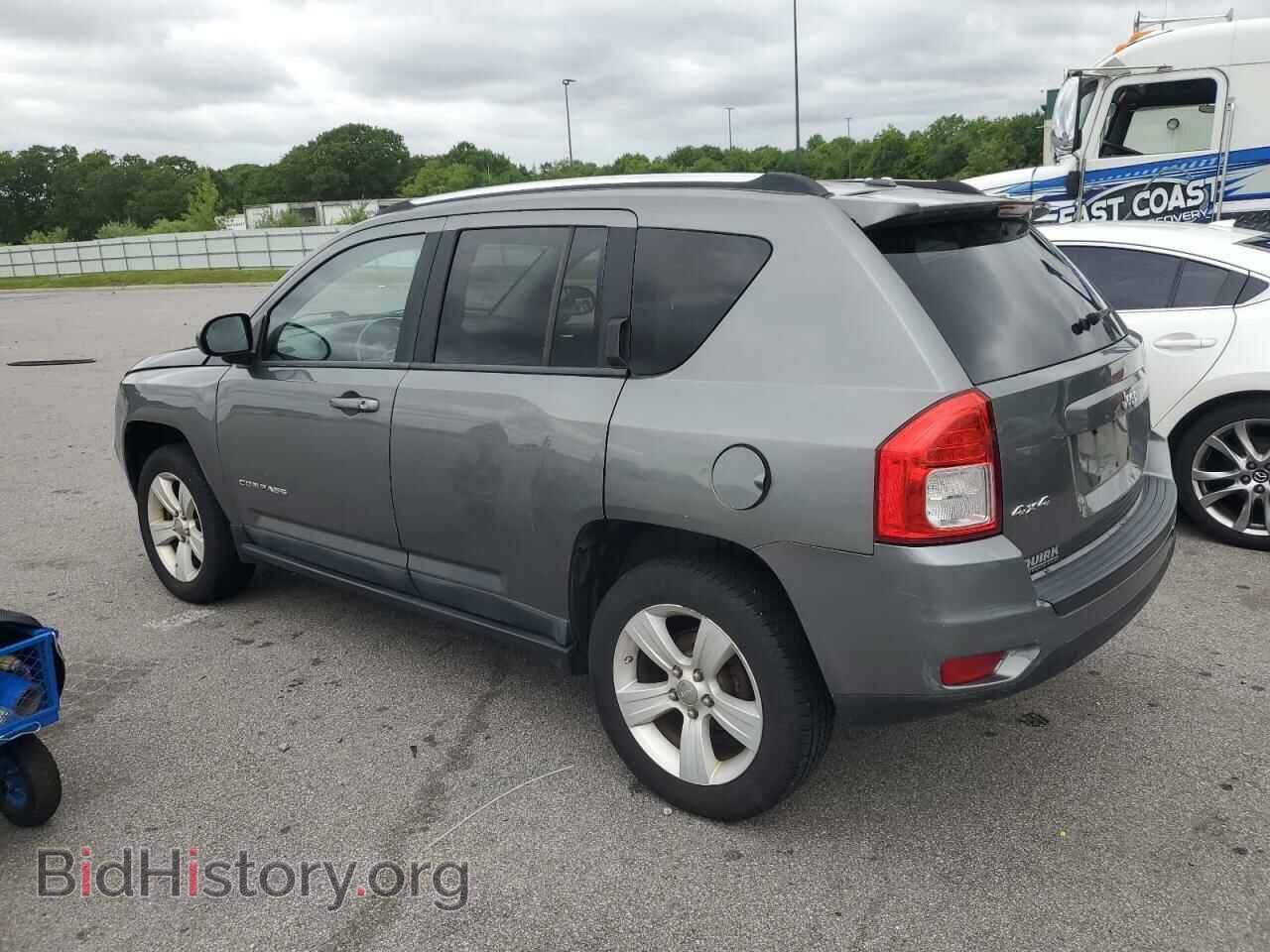 2011 JEEP COMPASS - VIN: 1J4NF1FB7BD243877 - Фото 2