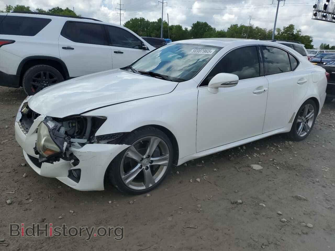 Фотография JTHBE5C24C5030273 - LEXUS IS 2012