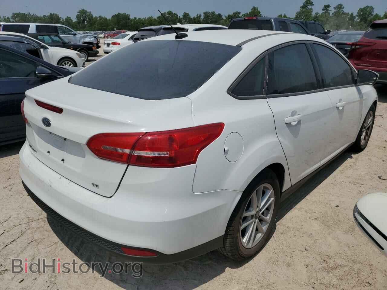 2018 FORD FOCUS - VIN: 1FADP3F22JL302256 - Фото 3