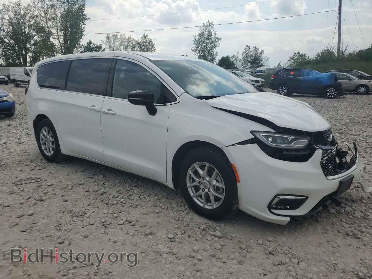 2024 CHRYSLER PACIFICA - VIN: 2C4RC1FGXRR135546 - Фото 4