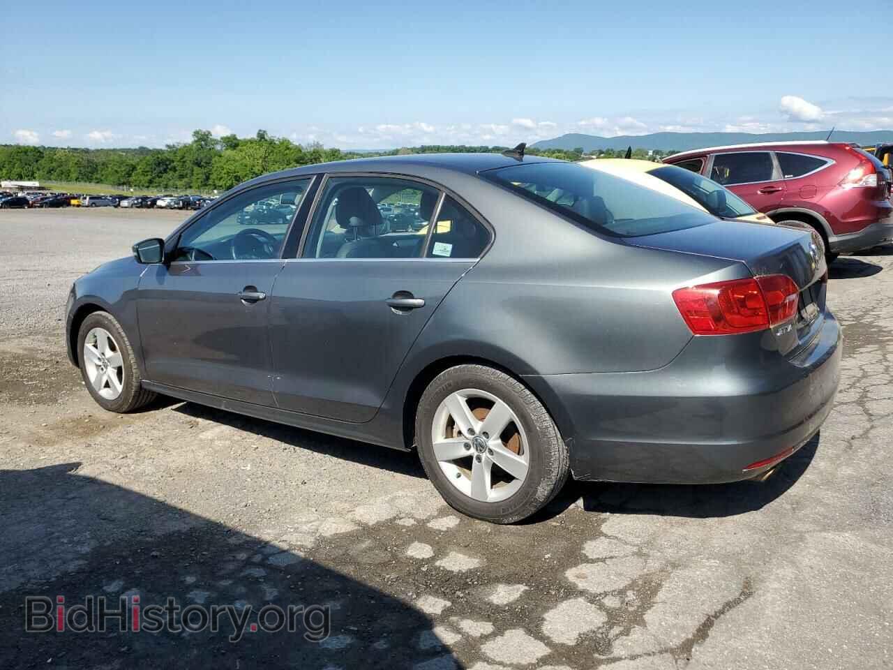 2013 VOLKSWAGEN JETTA - VIN: 3VWLL7AJ0DM389727 - Фото 2