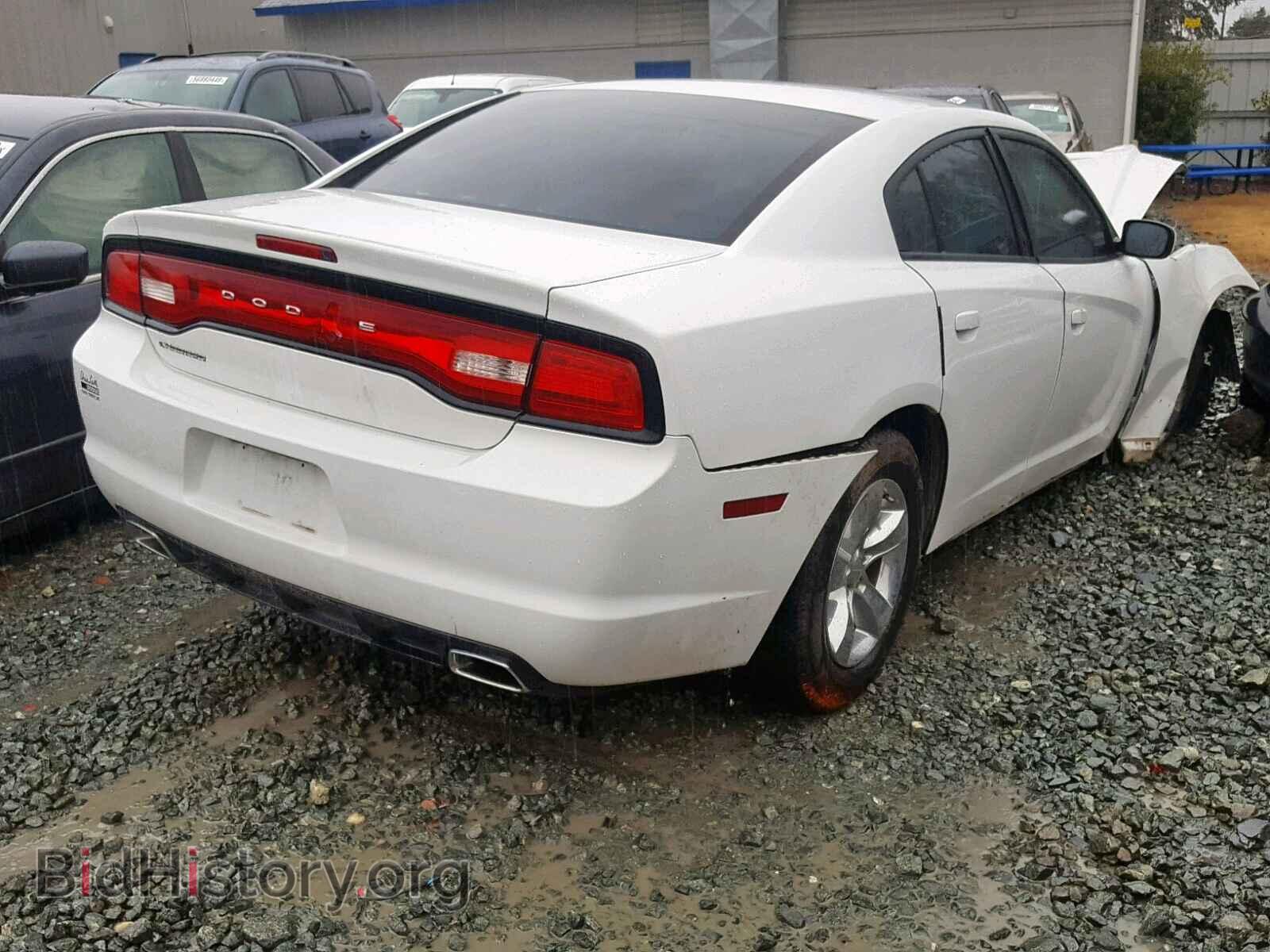 2011 DODGE CHARGER - VIN: 2B3CL3CG3BH555975 - Фото 4