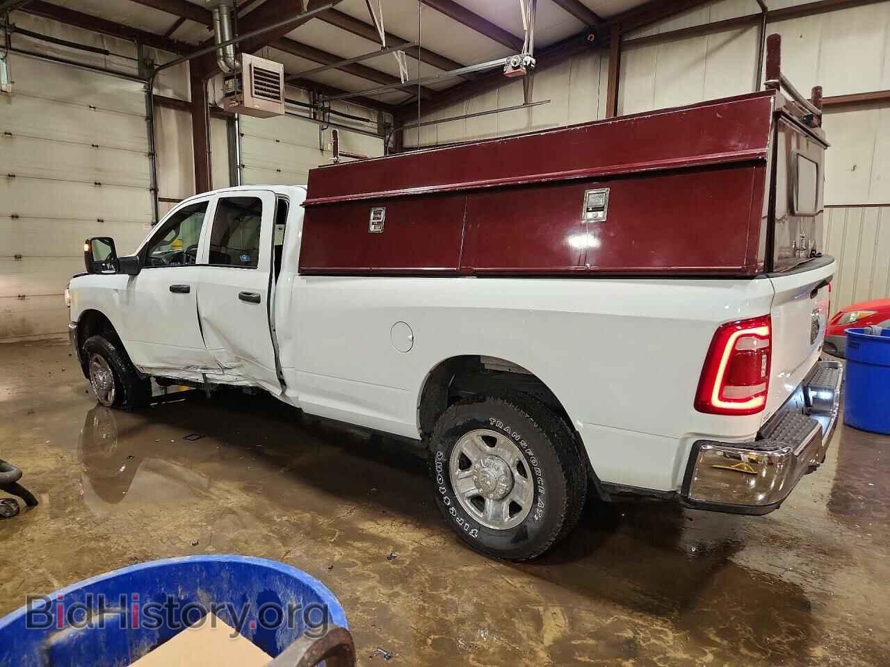 2024 RAM 2500 - VIN: 3C6UR5HJ3RG413791 - Фото 2