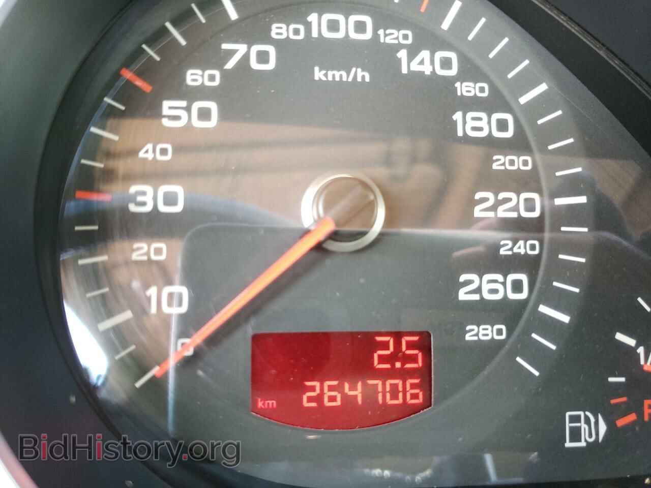 2010 AUDI Q7 - VIN: WA1JMCFEXAD000962 - Фото 8