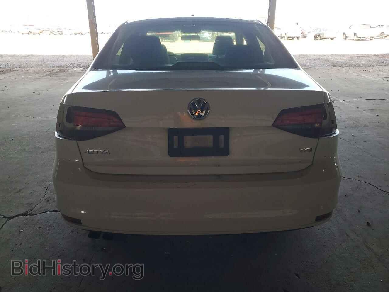 2017 VOLKSWAGEN JETTA - VIN: 3VW2B7AJXHM236342 - Фото 6