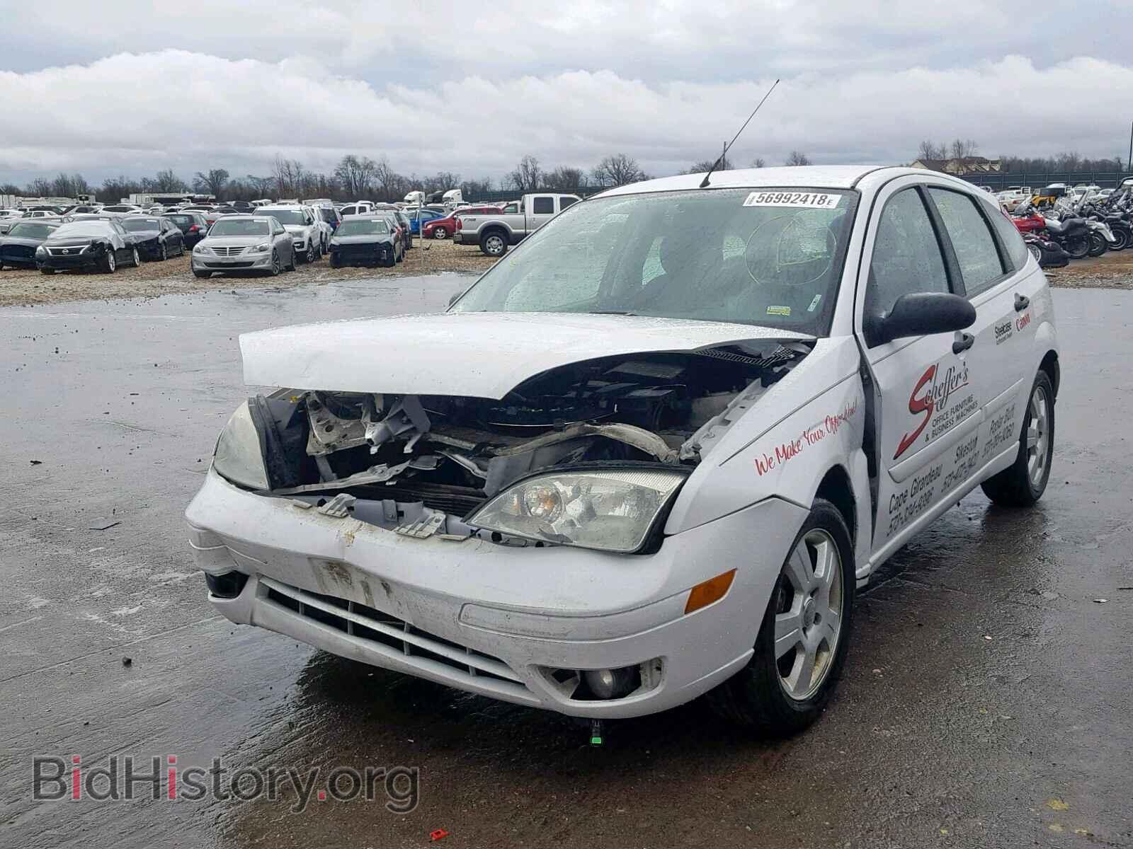 2007 FORD FOCUS - VIN: 1FAFP37N07W323440 - Фото 2