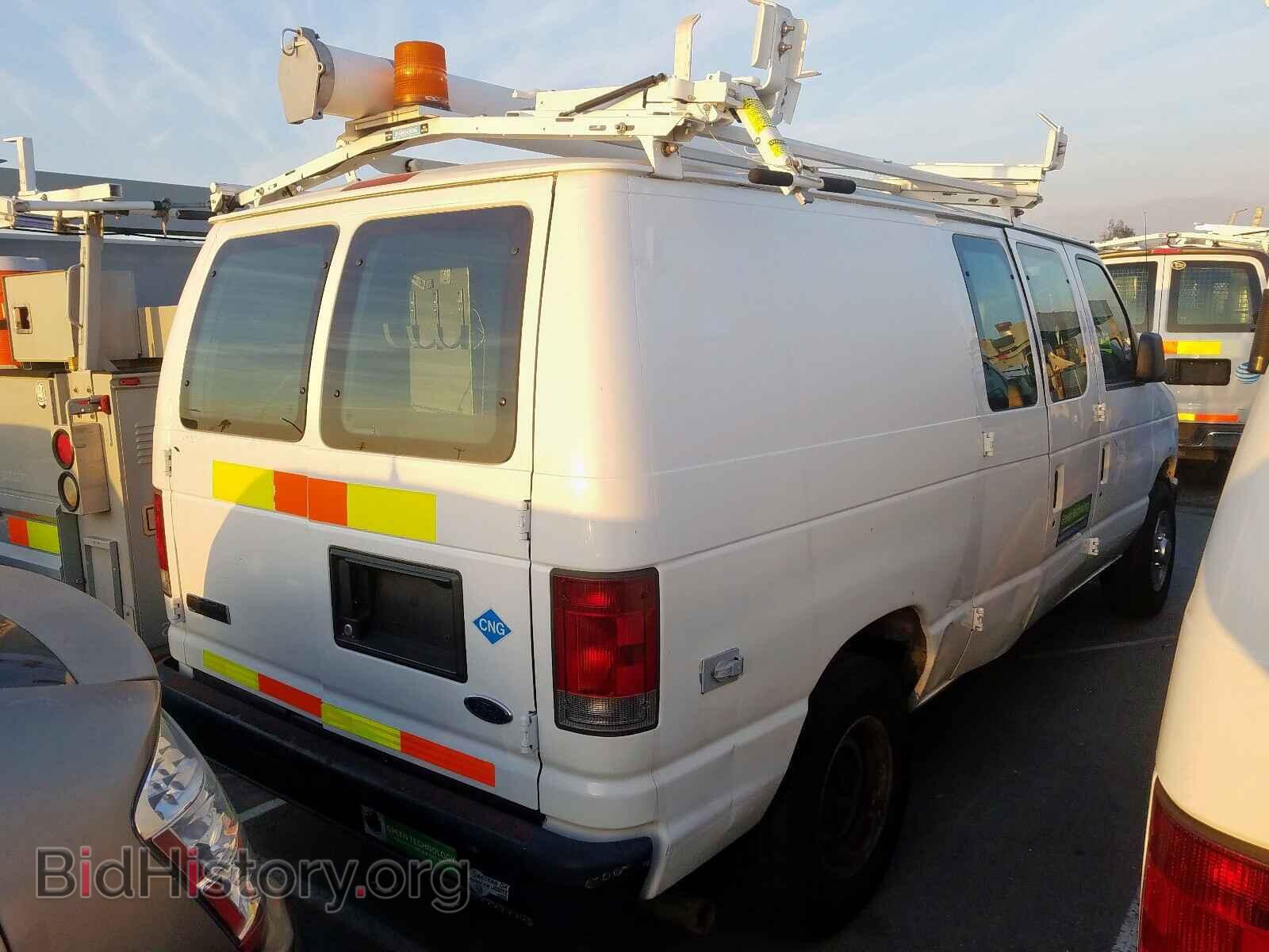2010 FORD ECONOLINE - VIN: 1FTNE2EL3ADA49743 - Фото 4