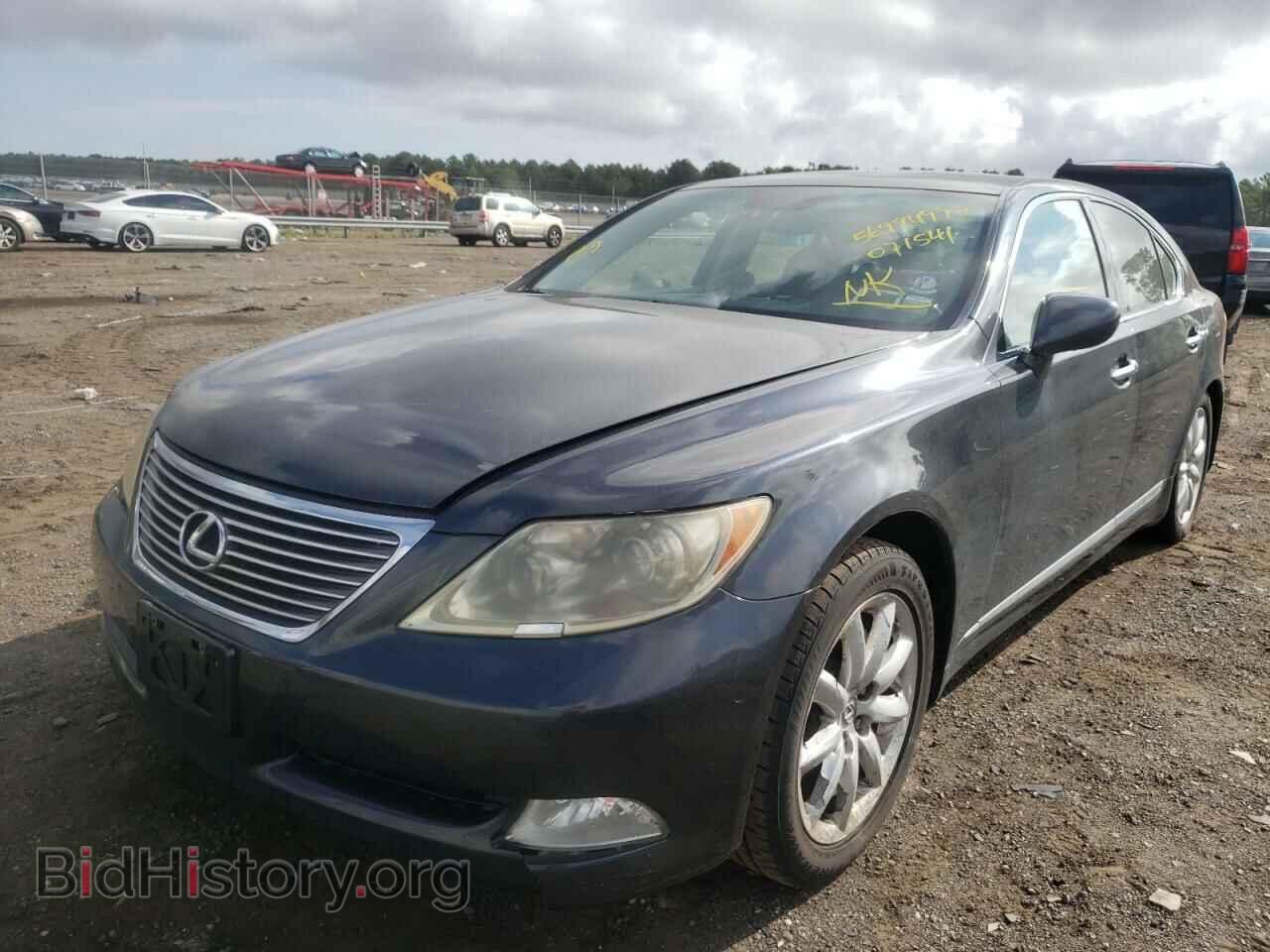 2008 LEXUS LS460 - VIN: JTHBL46F285071541 - Фото 2