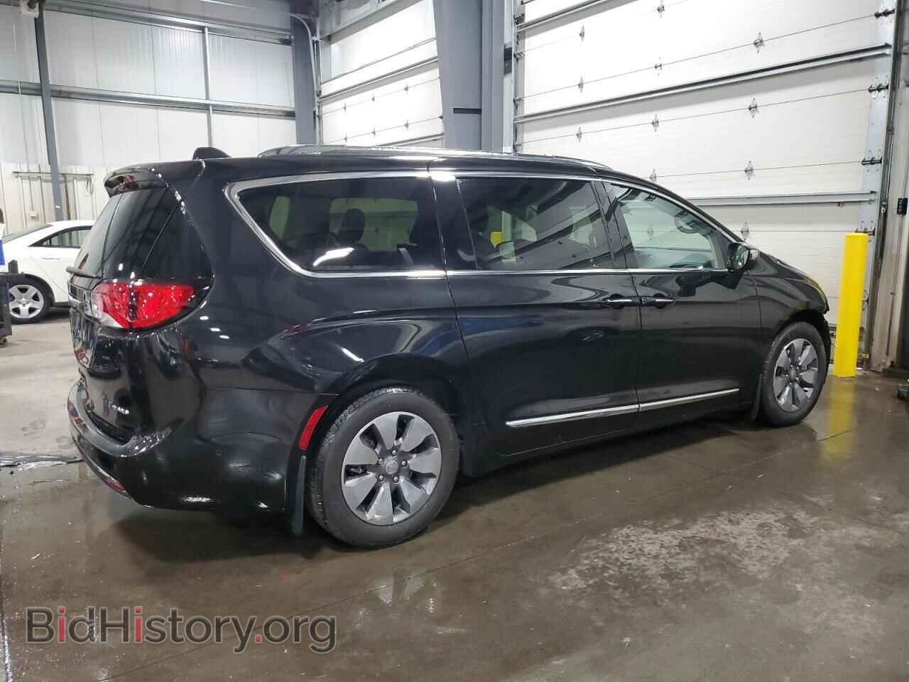 2017 CHRYSLER PACIFICA - VIN: 2C4RC1N71HR745657 - Фото 3
