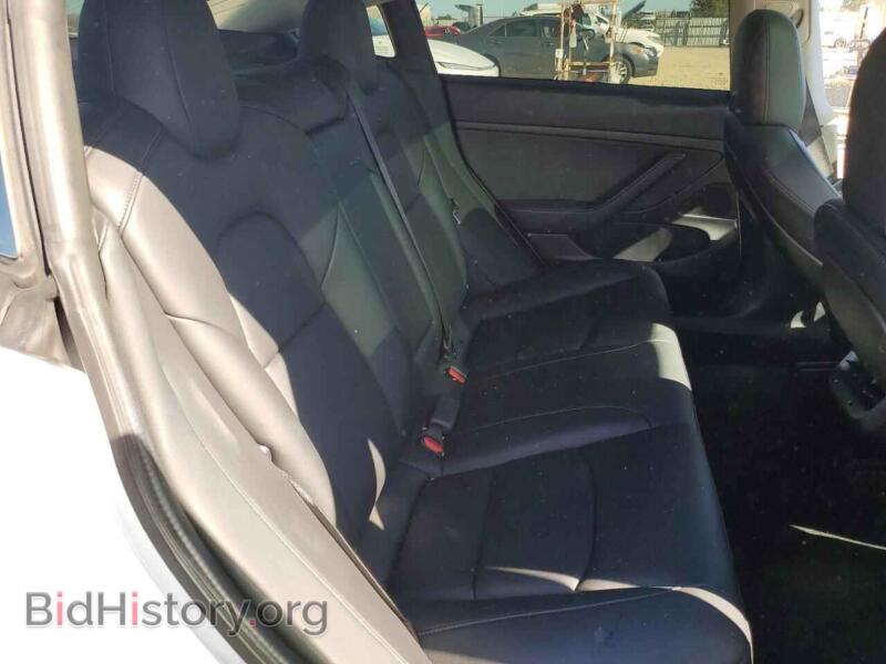 2020 Tesla MODEL 3 (VIN 5YJ3E1EA6LF661575) — photo 10 of 14