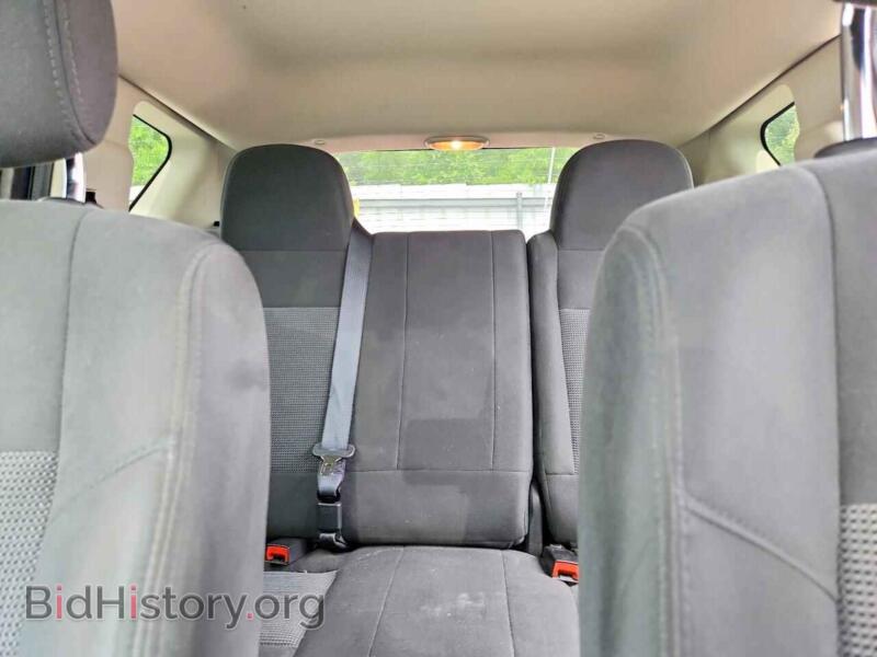 2015 Jeep COMPASS (VIN 1C4NJDBB3FD283214) — photo 10 of 13