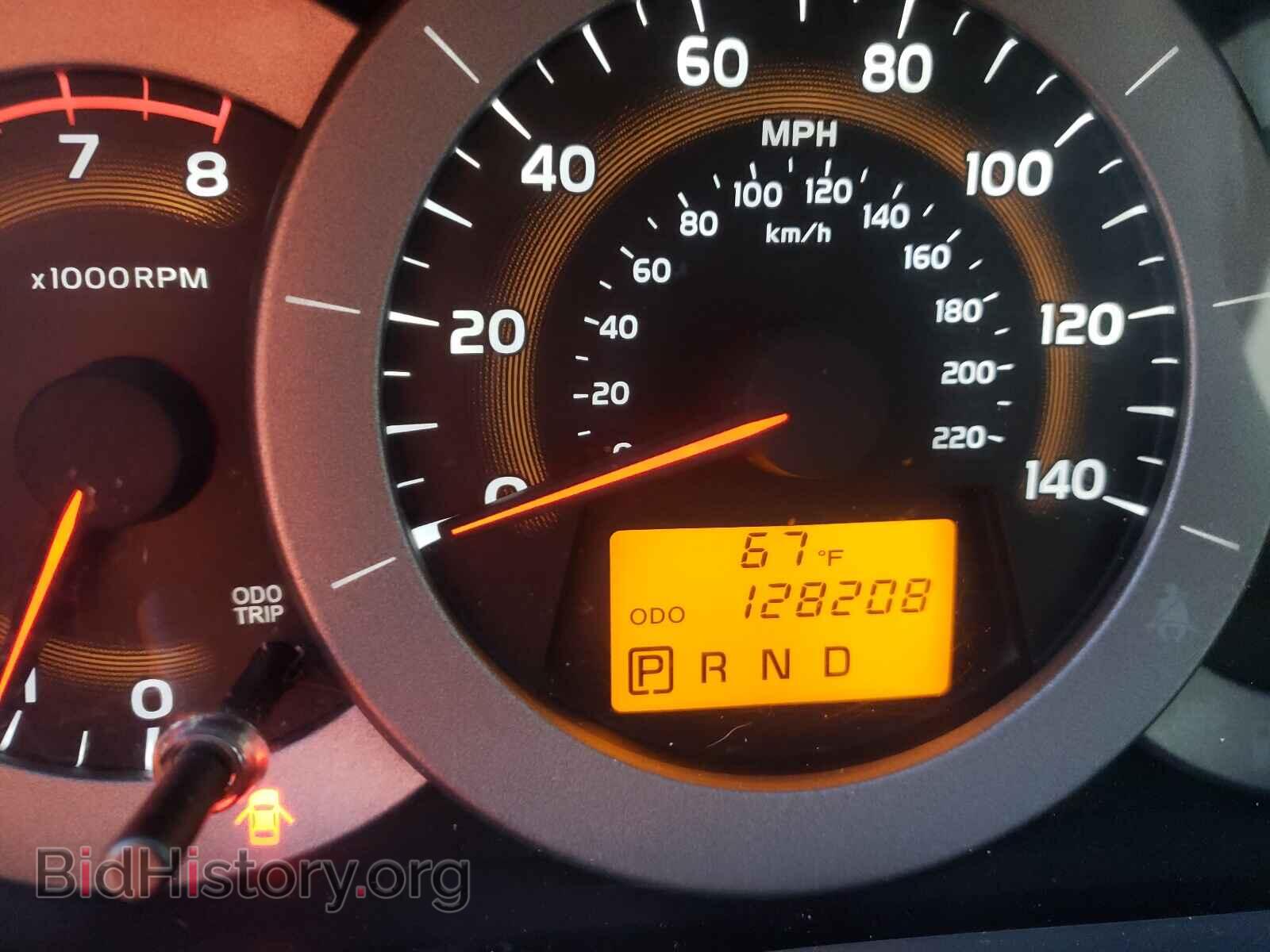 2011 TOYOTA RAV4 - VIN: 2T3BF4DV1BW172718 - Photo 8