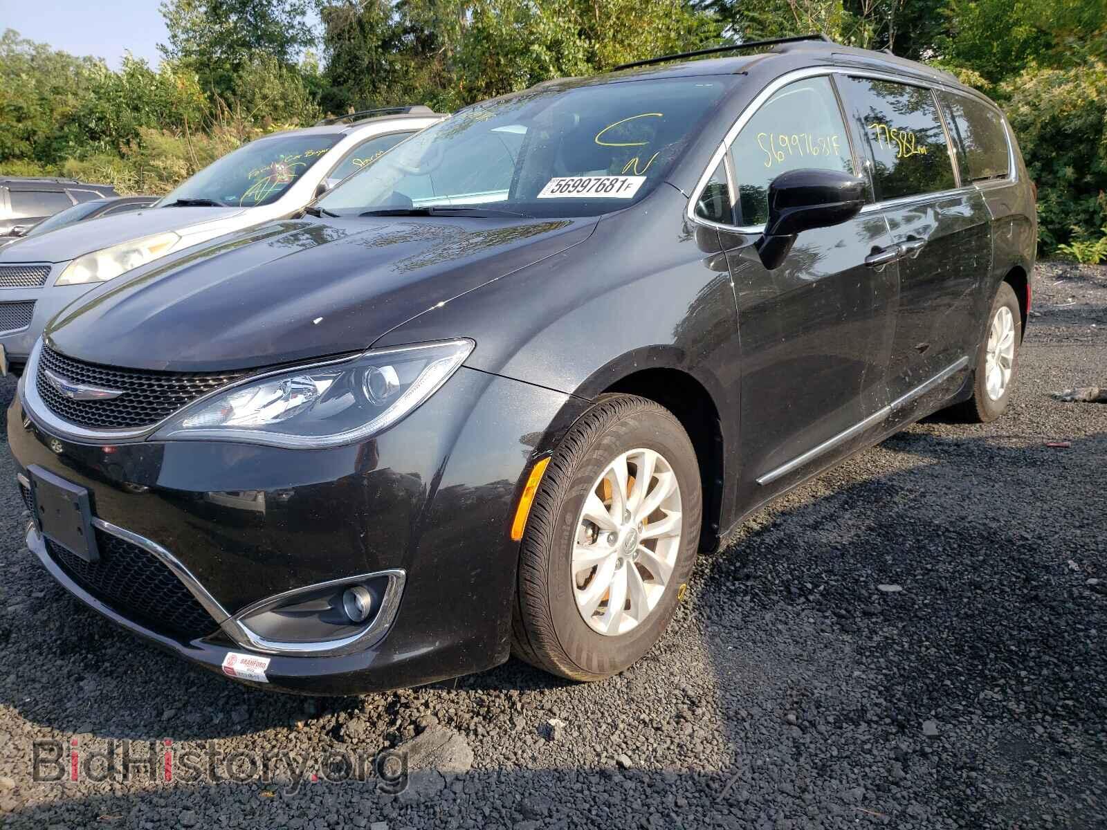 2017 CHRYSLER PACIFICA - VIN: 2C4RC1BG7HR788887 - Photo 2