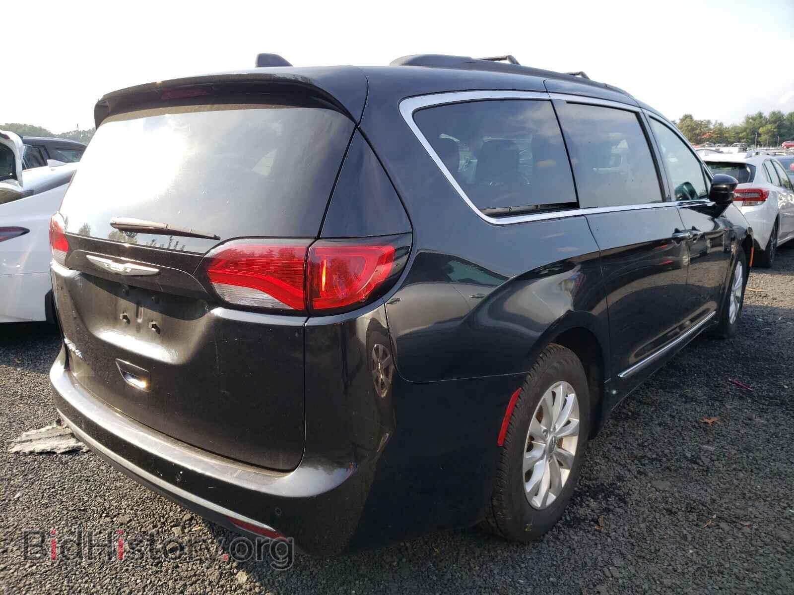 2017 CHRYSLER PACIFICA - VIN: 2C4RC1BG7HR788887 - Photo 4