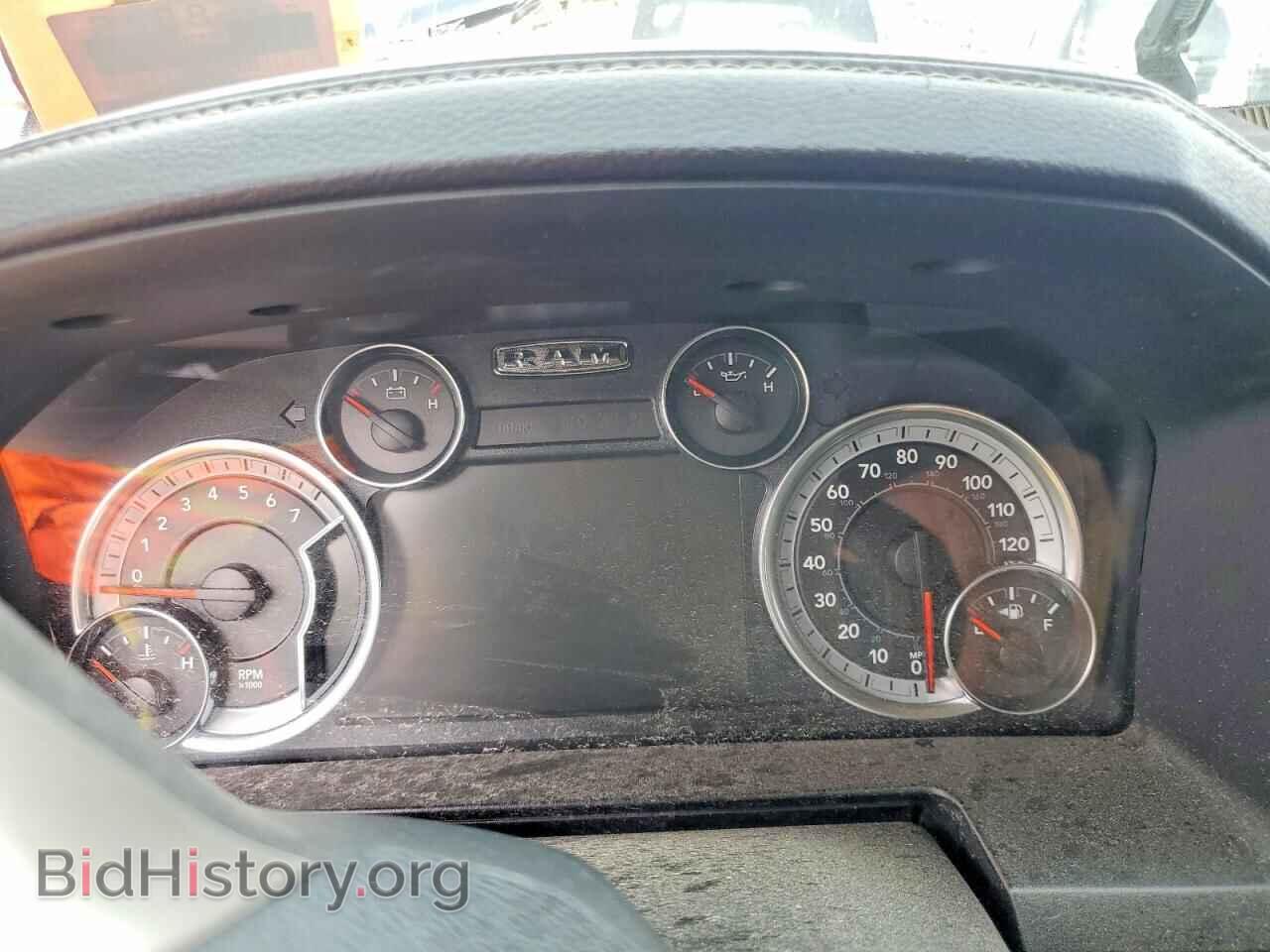 2018 RAM 1500 - VIN: 1C6RR7VT9JS205399 - Фото 9