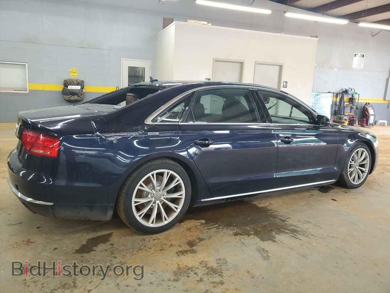 2011 AUDI A8 - VIN: WAURVAFD4BN005925 - Фото 3