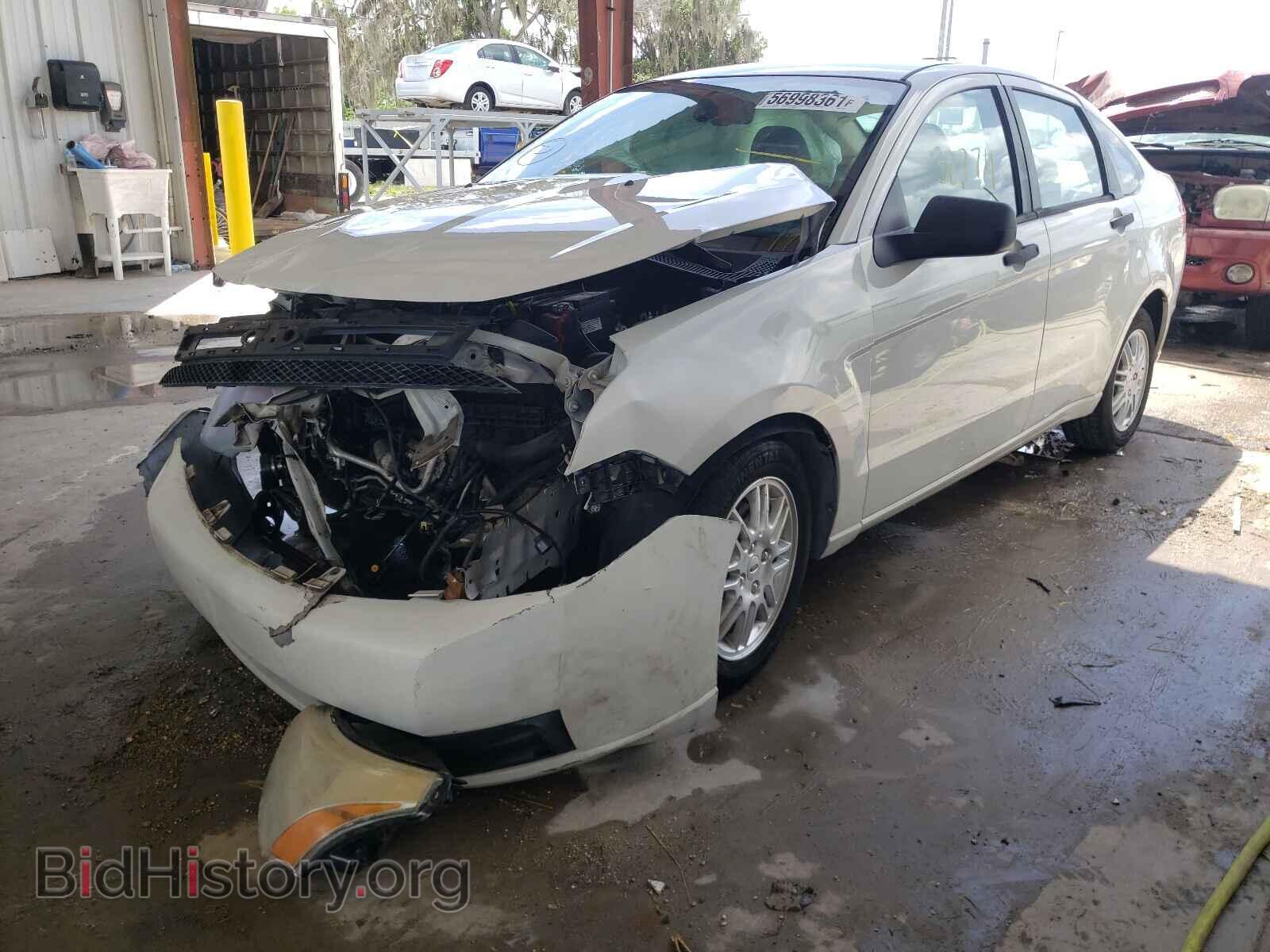 2011 FORD FOCUS - VIN: 1FAHP3FNXBW124608 - Фото 2