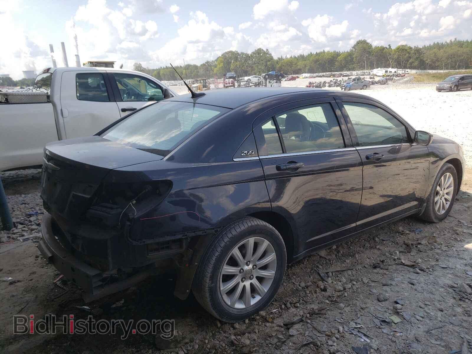 2011 CHRYSLER 200 - VIN: 1C3BC1FBXBN525463 - Фото 4
