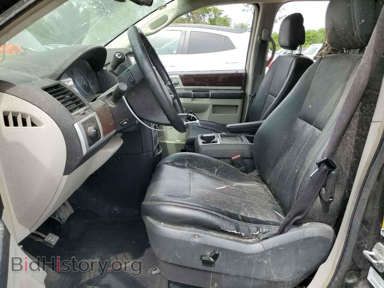 2010 CHRYSLER MINIVAN - VIN: 2A4RR8DX8AR448376 - Photo 7