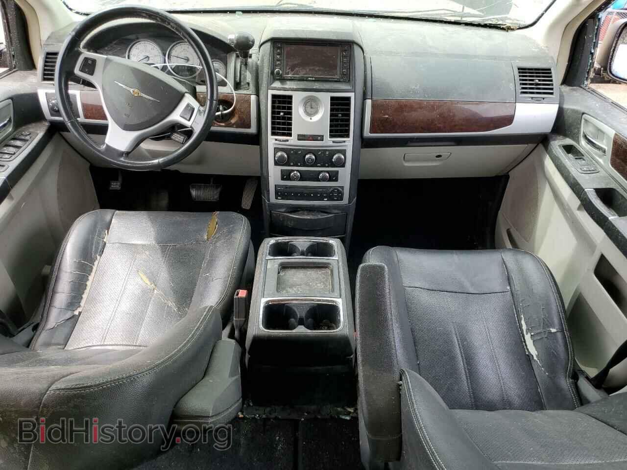 2010 CHRYSLER MINIVAN - VIN: 2A4RR8DX8AR448376 - Photo 8