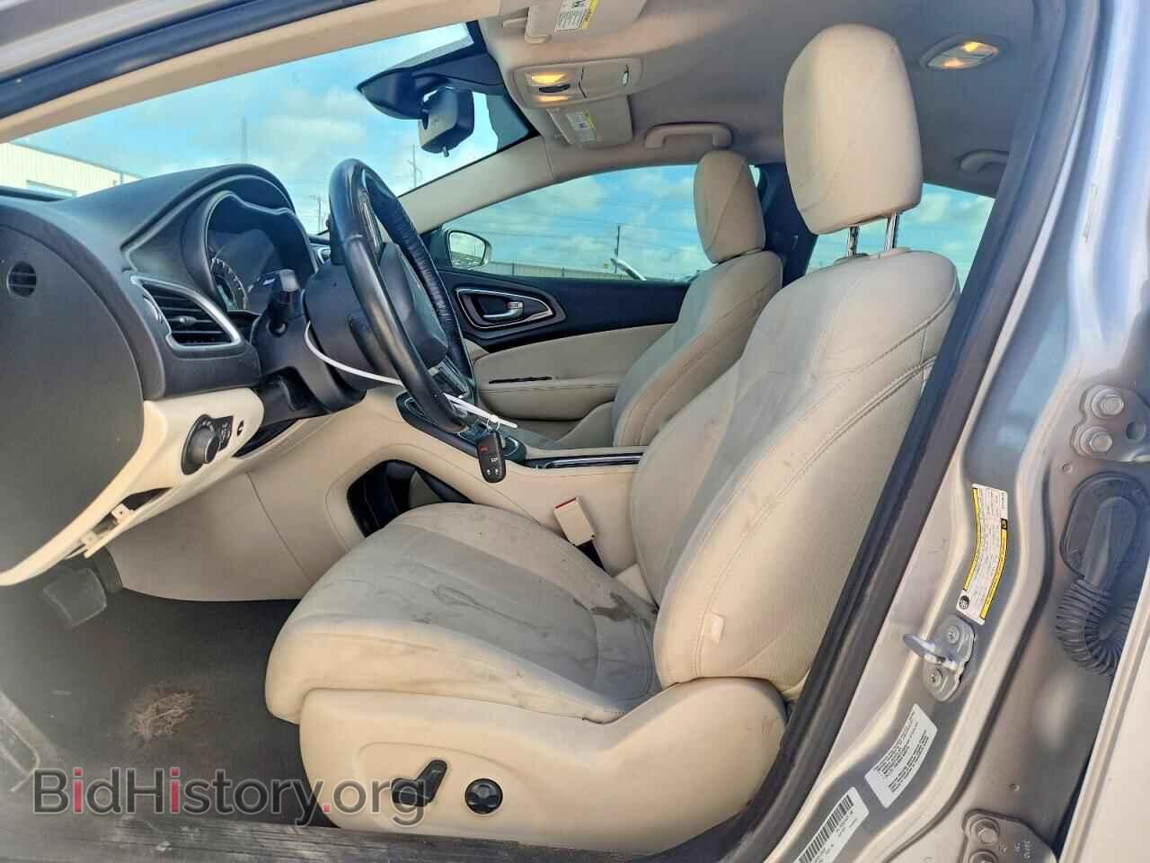 2016 CHRYSLER 200 - VIN: 1C3CCCAB3GN159439 - Photo 7