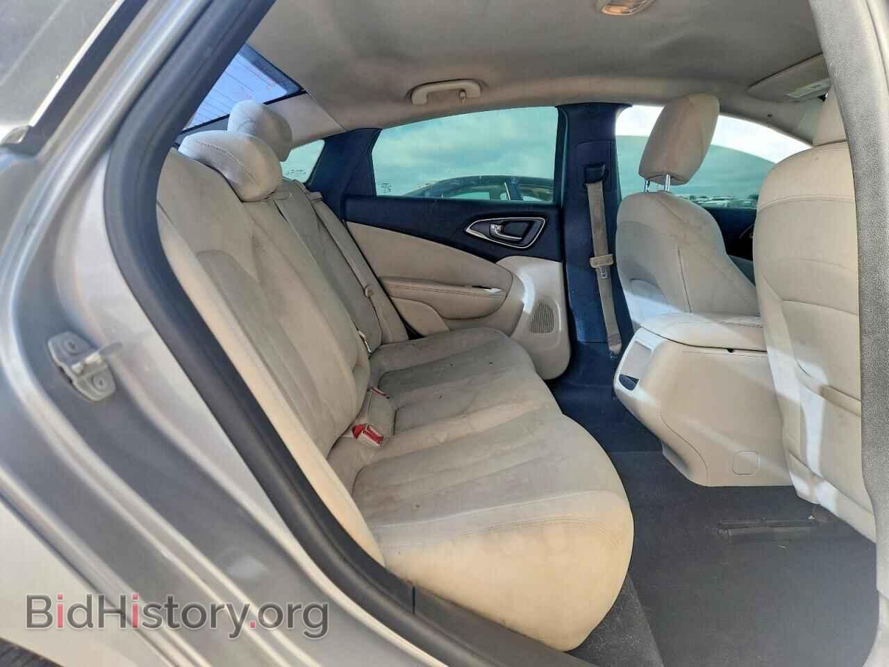 2016 CHRYSLER 200 - VIN: 1C3CCCAB3GN159439 - Photo 10
