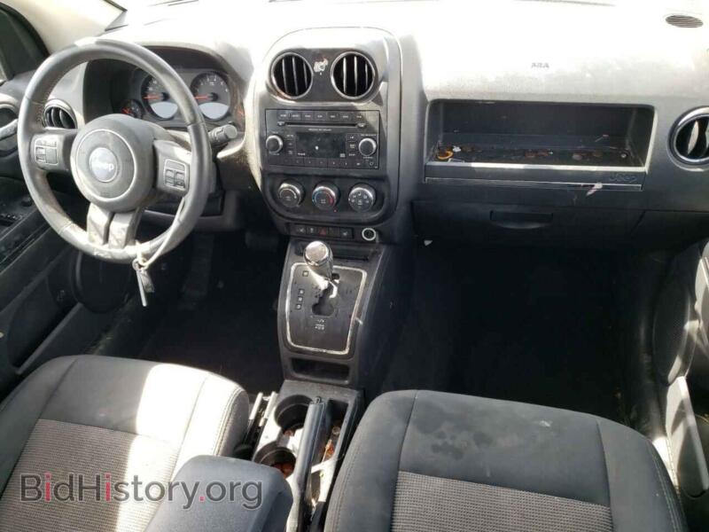 2012 Jeep COMPASS (VIN 1C4NJDEB9CD655968) — photo 8 of 13
