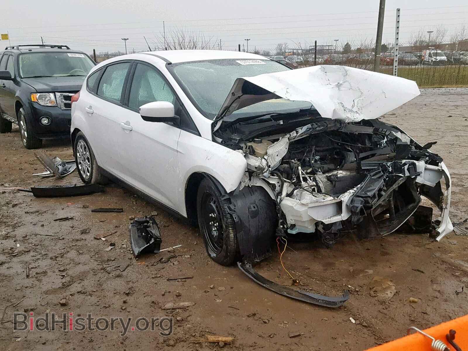 Photo 1FAHP3K20CL455471 - FORD FOCUS SE 2012