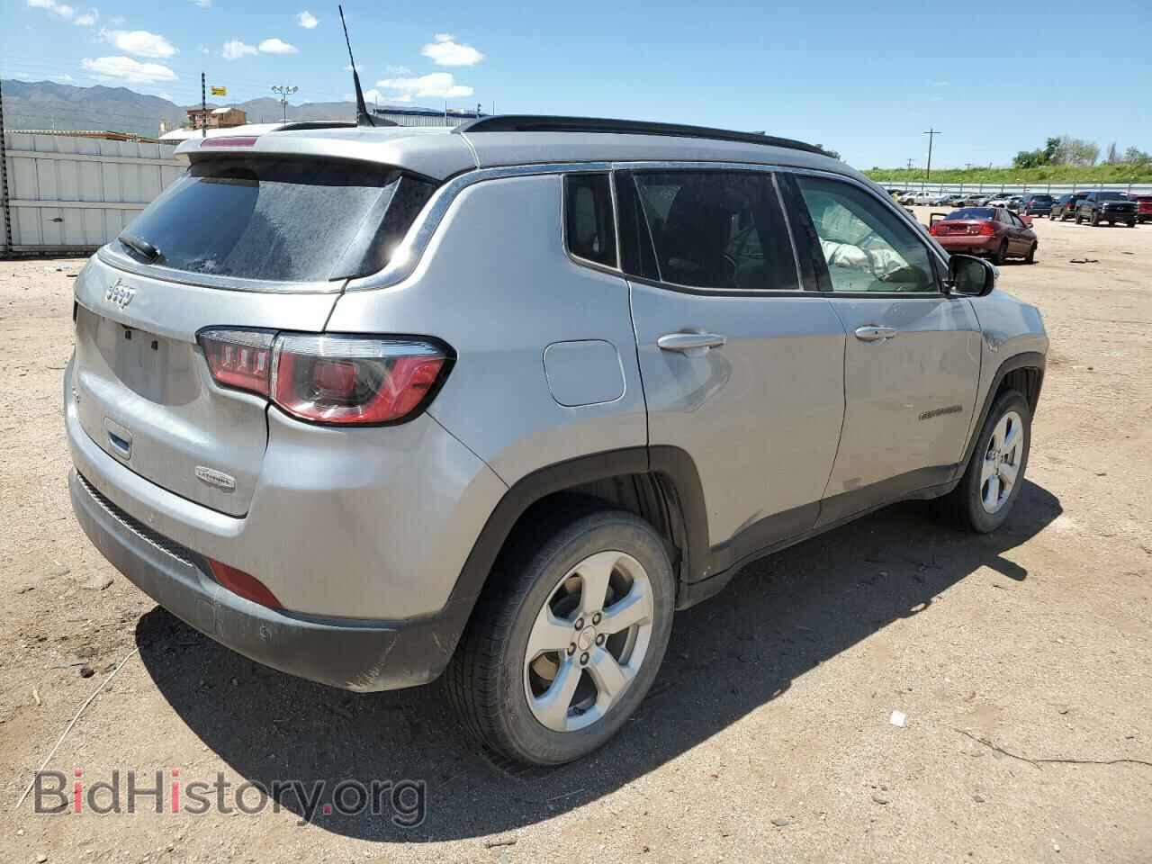 2018 JEEP COMPASS - VIN: 3C4NJDBB8JT333415 - Фото 3