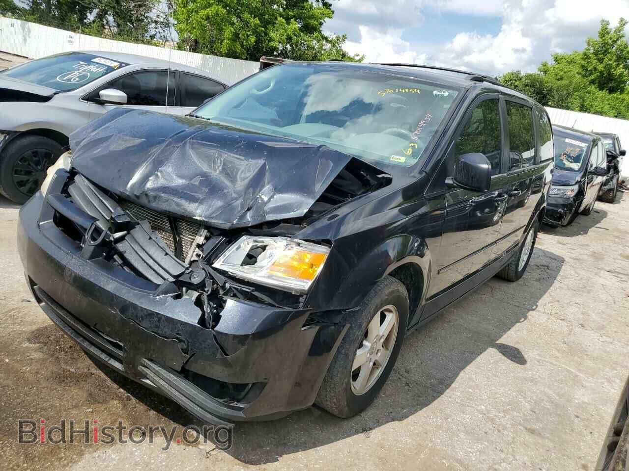 Photo 2D4RN3D19AR447725 - DODGE CARAVAN 2010