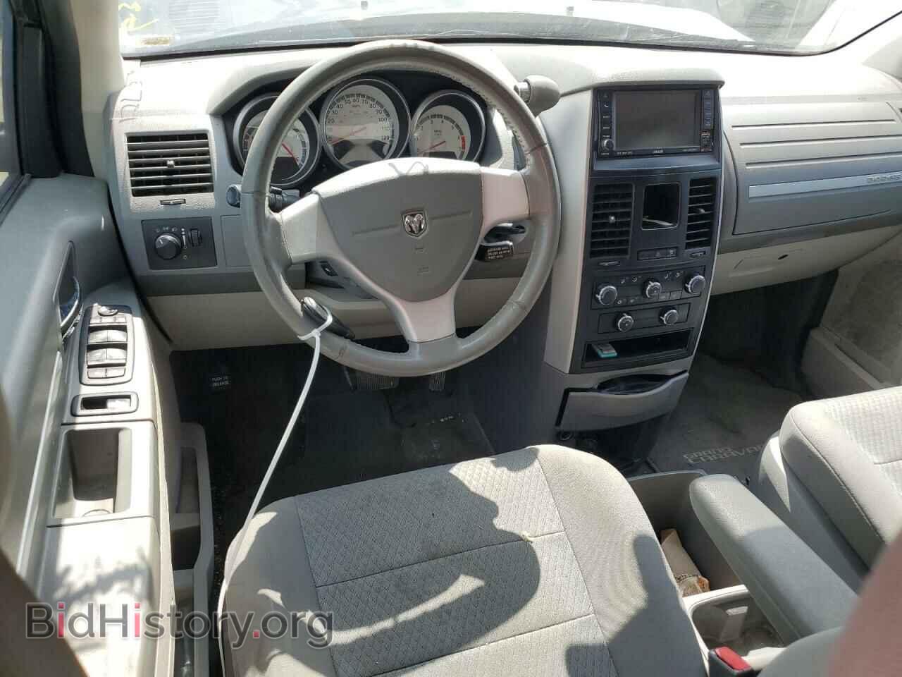 2010 DODGE CARAVAN - VIN: 2D4RN3D19AR447725 - Photo 8