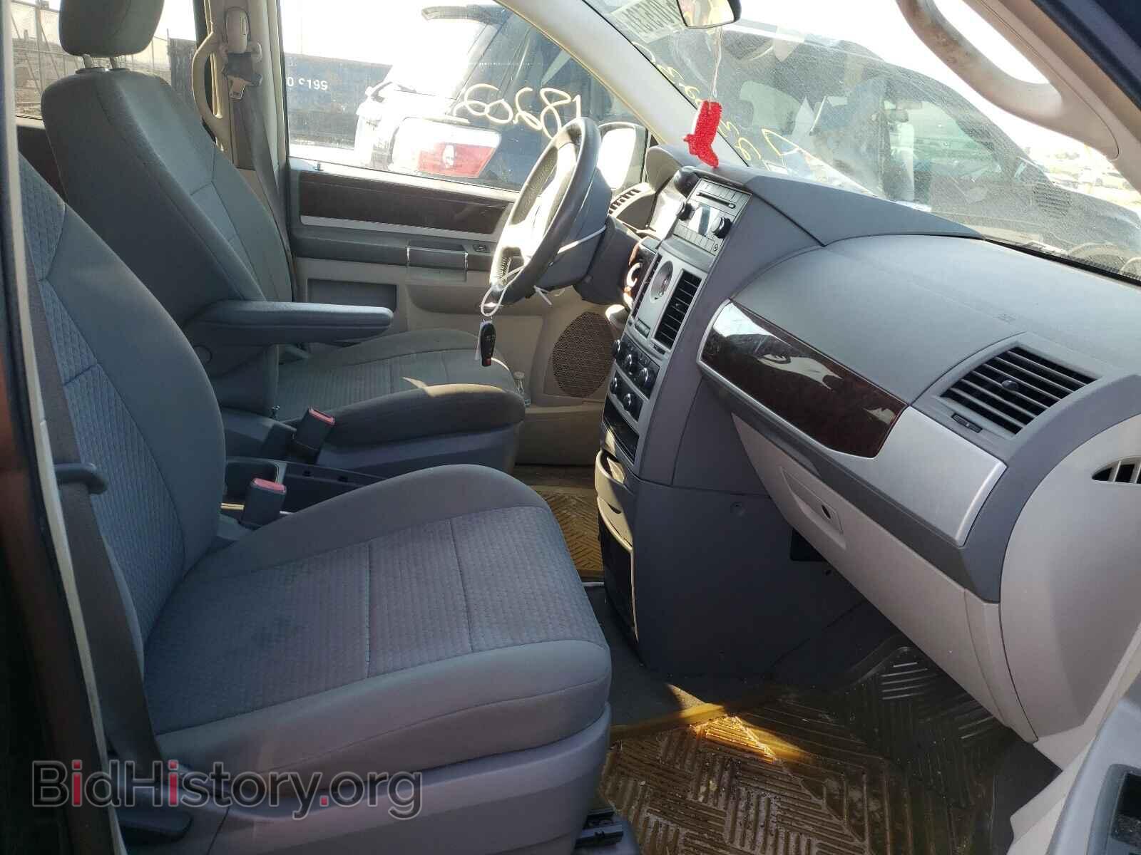 2010 CHRYSLER MINIVAN - VIN: 2A4RR5D18AR235230 - Фото 5