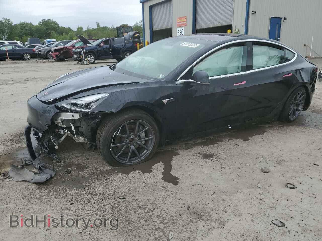 Фотография 5YJ3E1EB0JF084628 - TESLA MODEL 3 2018