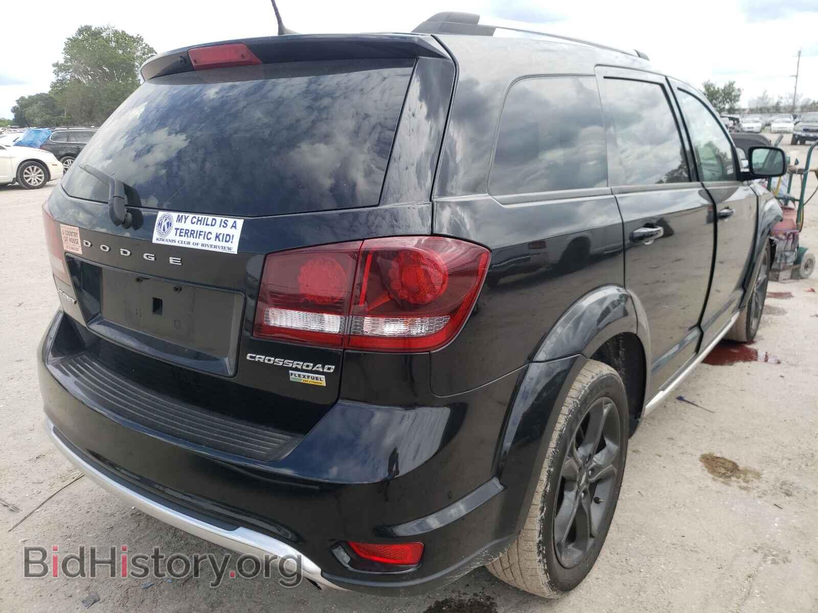 2018 DODGE JOURNEY - VIN: 3C4PDCGG3JT490154 - Фото 4