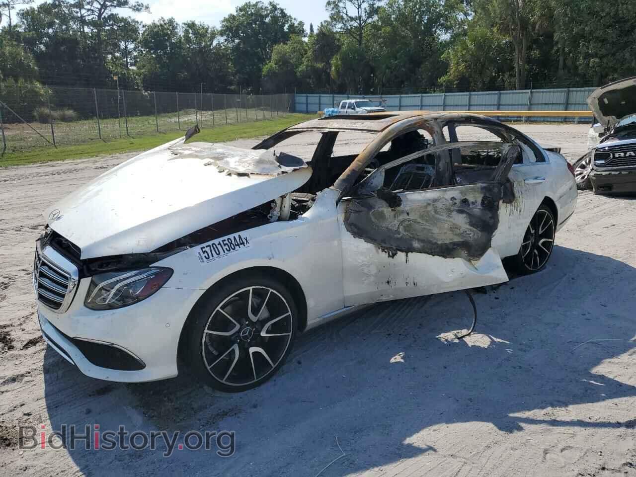 Фотография WDDZF4JBXHA280745 - MERCEDES-BENZ E-CLASS 2017