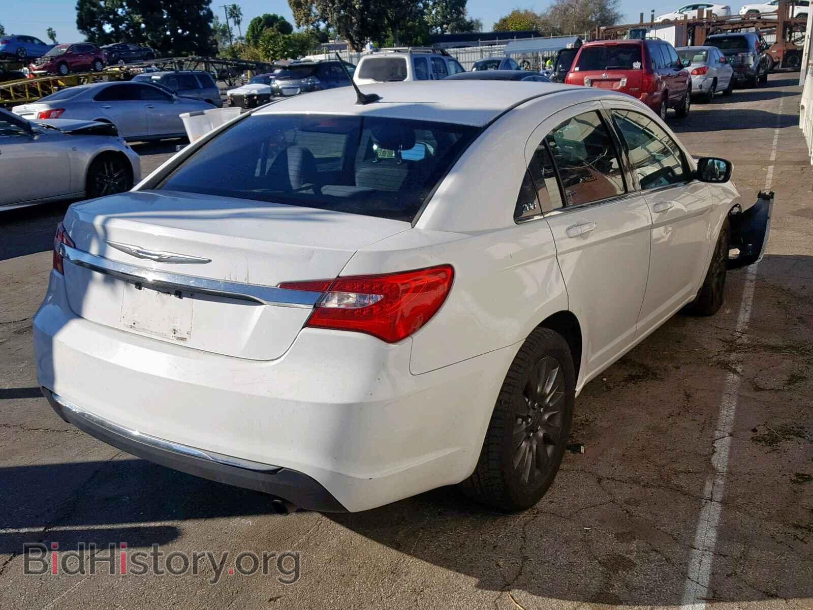 2014 CHRYSLER 200 - VIN: 1C3CCBAB8EN205600 - Фото 4