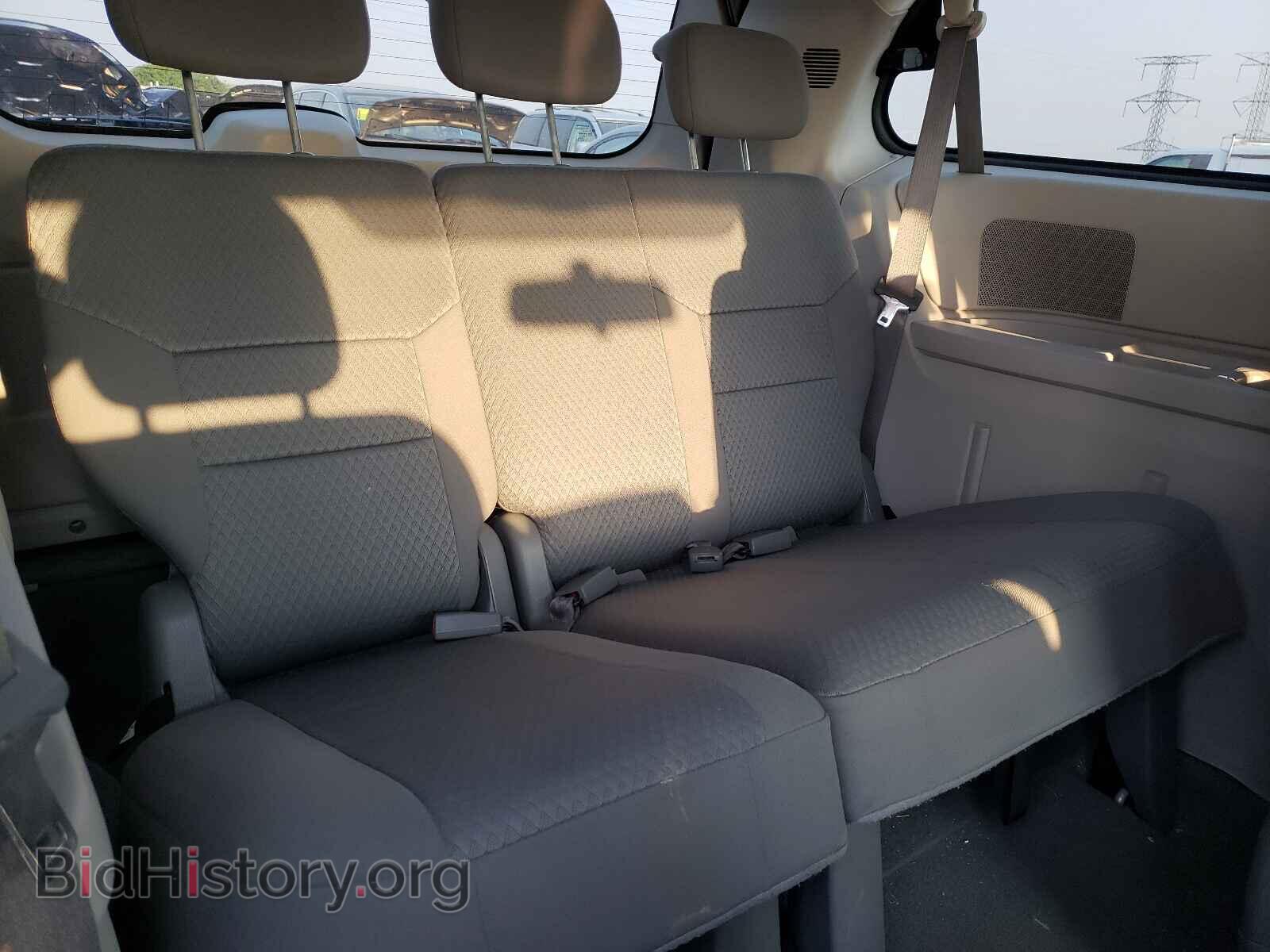 2010 CHRYSLER MINIVAN - VIN: 2A4RR5D1XAR450611 - Фото 9