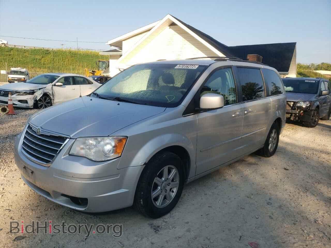 2010 CHRYSLER MINIVAN - VIN: 2A4RR5D13AR183747 - Фото 2