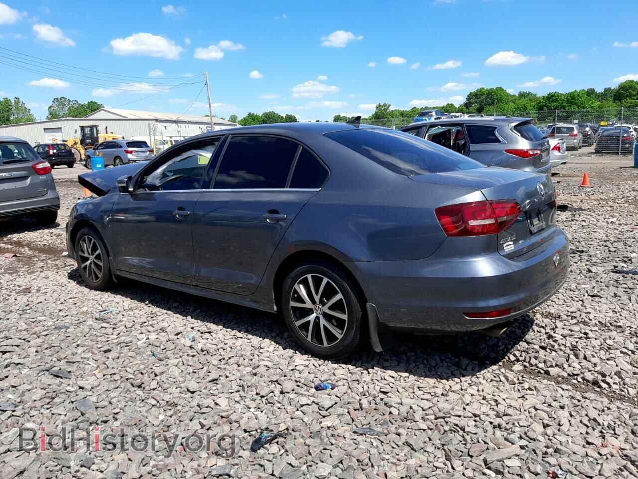 2017 VOLKSWAGEN JETTA - VIN: 3VWDB7AJ3HM221576 - Фото 2
