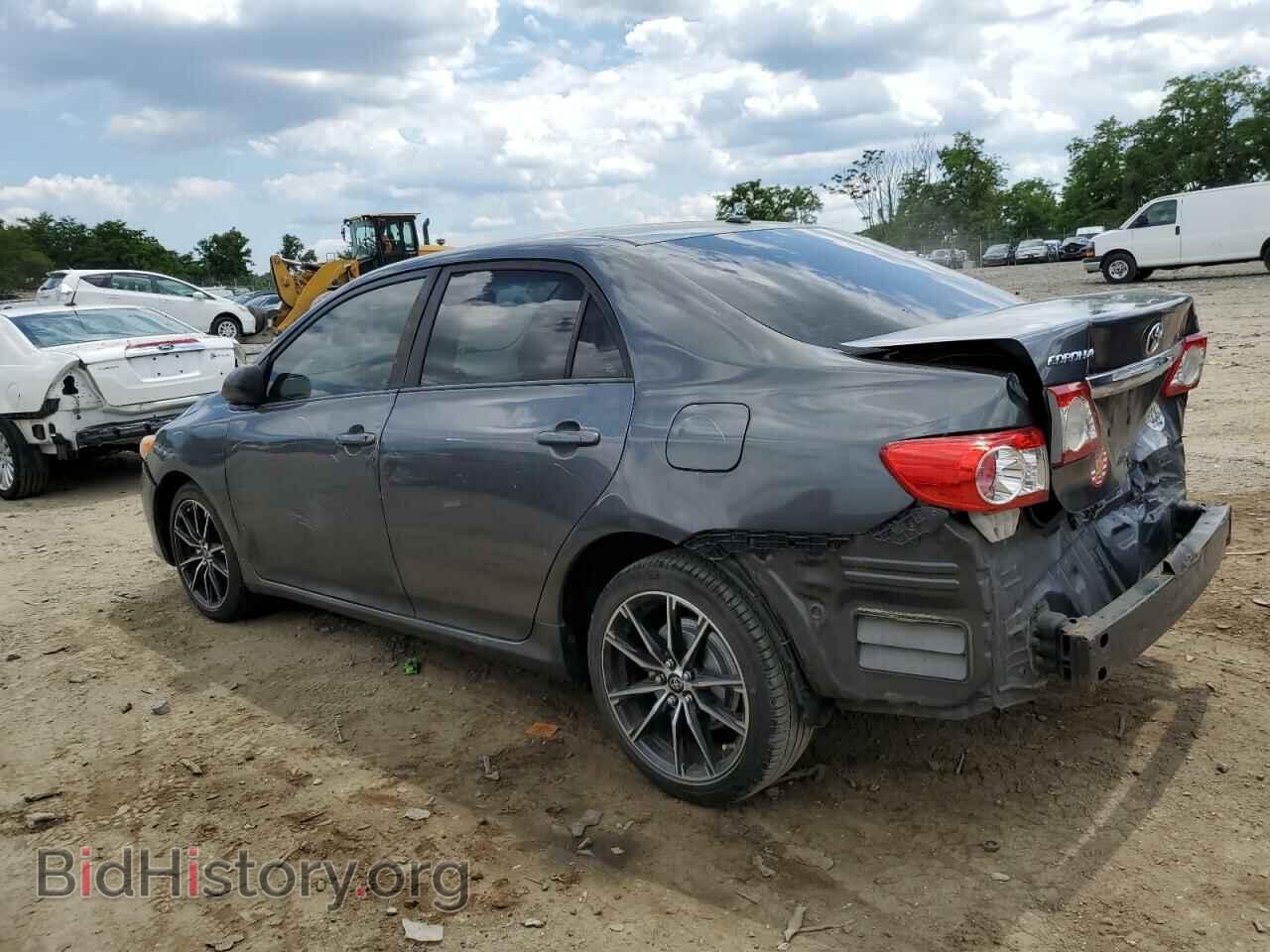 2011 TOYOTA COROLLA - VIN: 2T1BU4EE6BC684568 - Фото 2