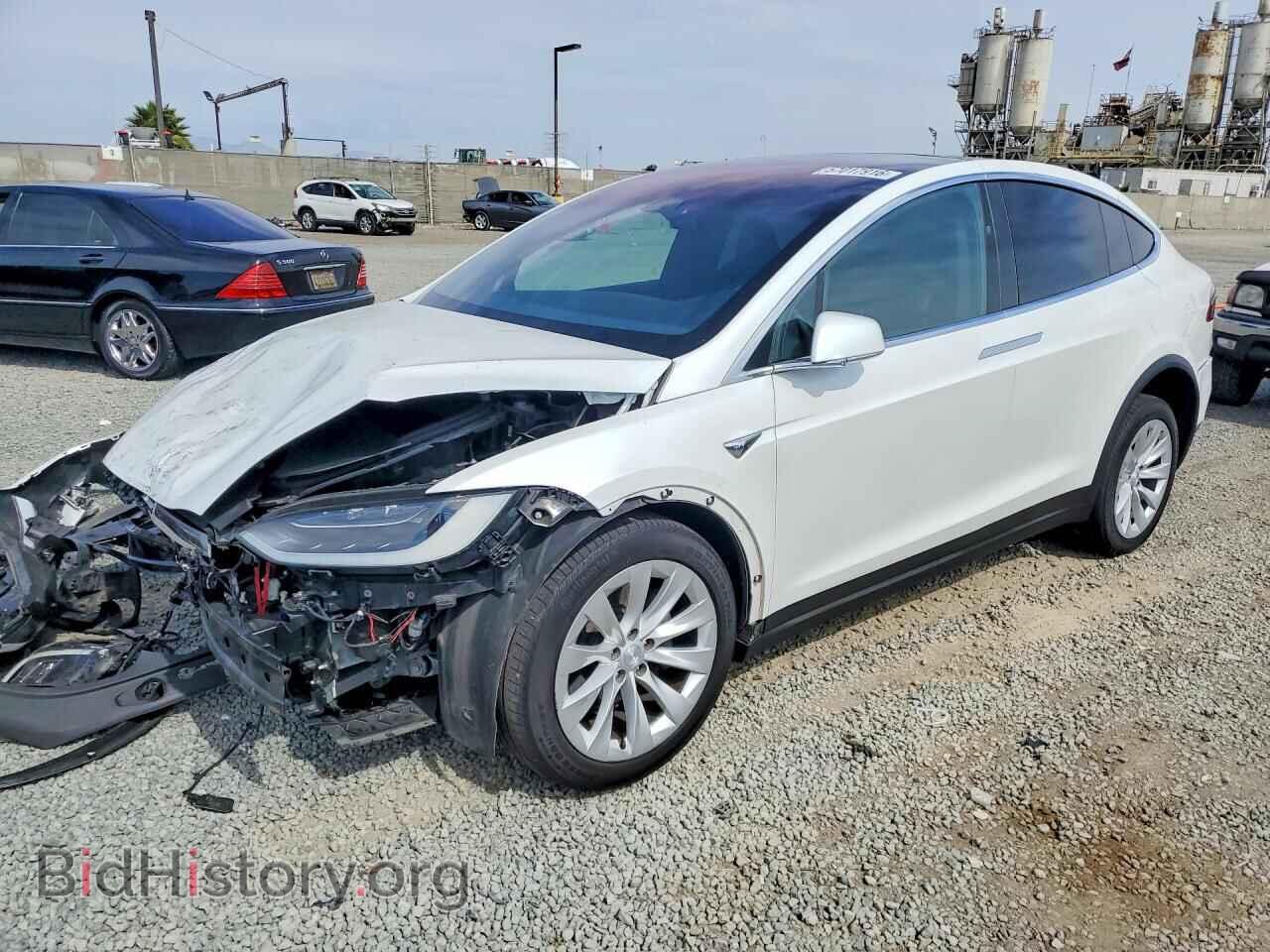 Фотография 5YJXCBE27HF070152 - TESLA MODEL X 2017