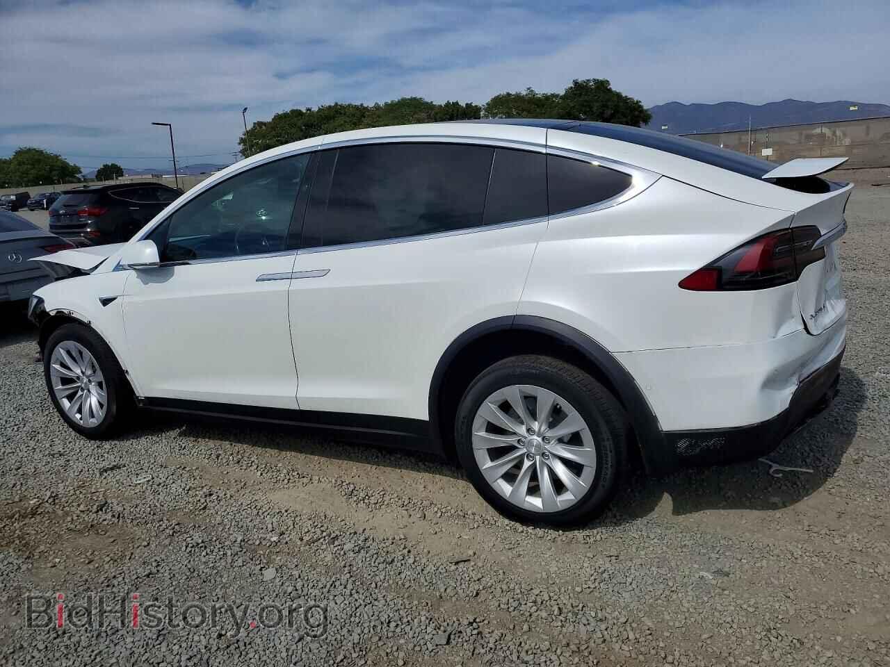2017 TESLA MODEL X - VIN: 5YJXCBE27HF070152 - Photo 2