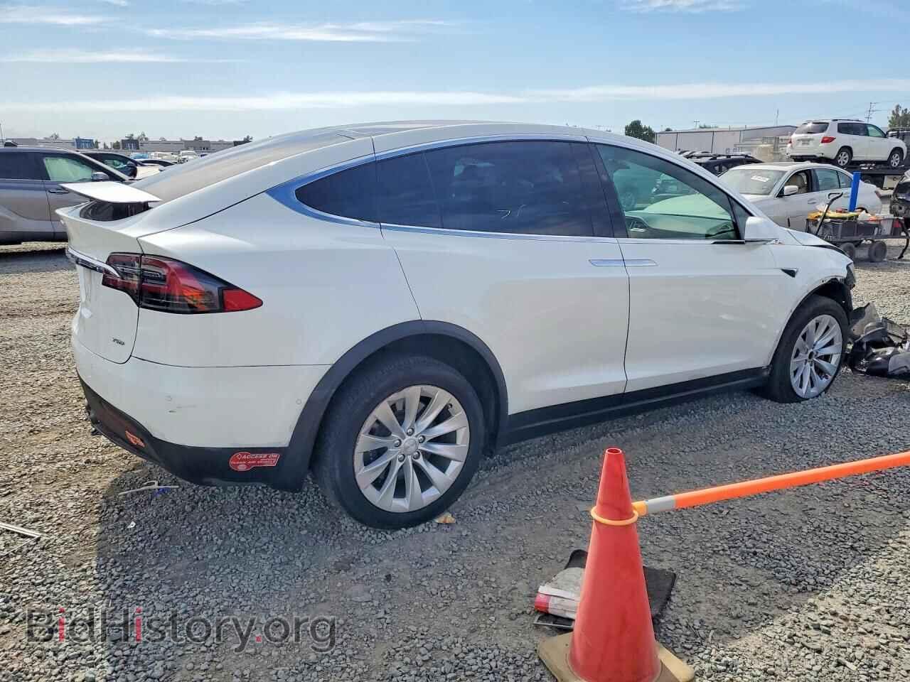 2017 TESLA MODEL X - VIN: 5YJXCBE27HF070152 - Photo 3