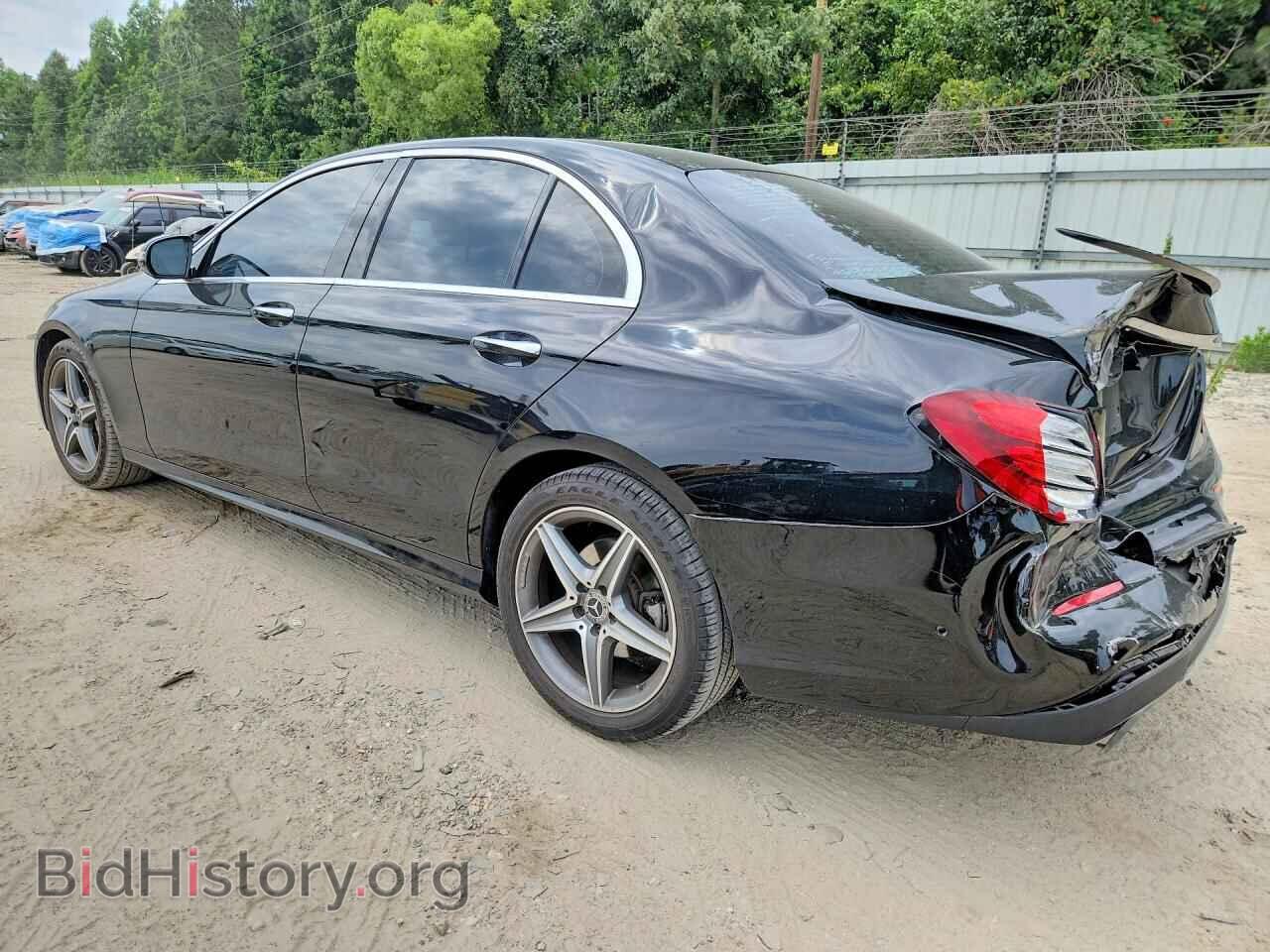 2018 MERCEDES-BENZ E-CLASS - VIN: WDDZF4KB8JA379312 - Фото 2