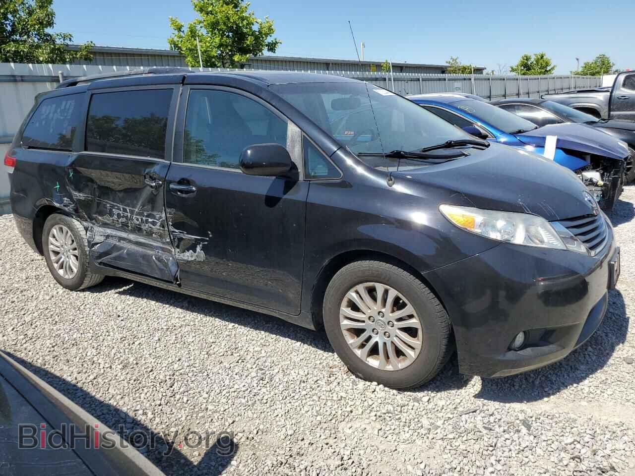 2014 TOYOTA All Models - VIN: 5TDYK3DC7ES466760 - Фото 4