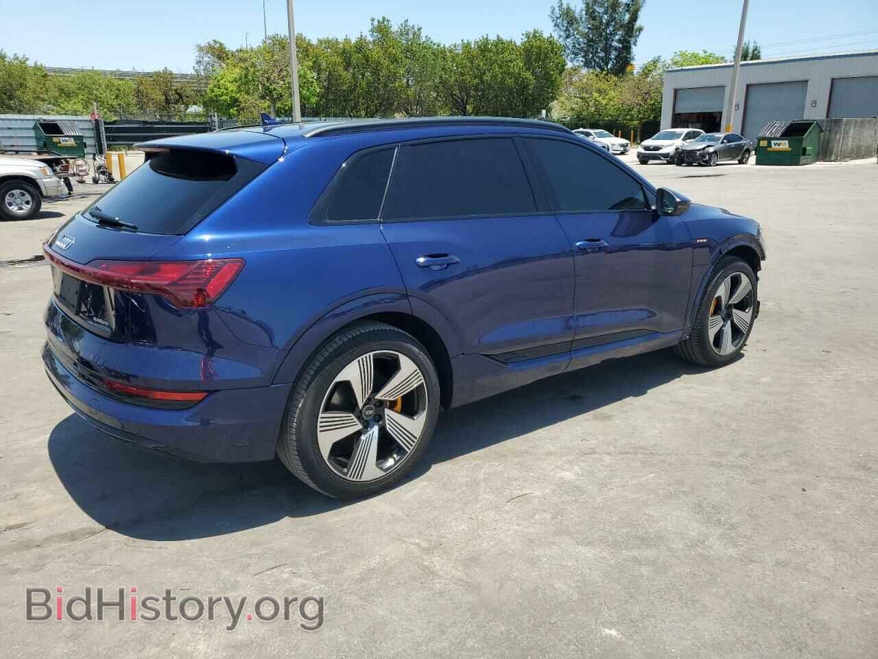 2022 AUDI E-TRON - VIN: WA1LAAGE8NB019712 - Photo 3