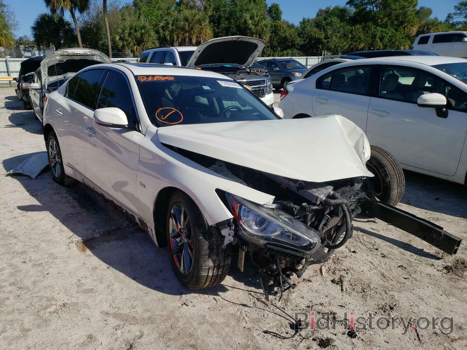 Photo JN1EV7AP0HM740358 - INFINITI Q50 2017